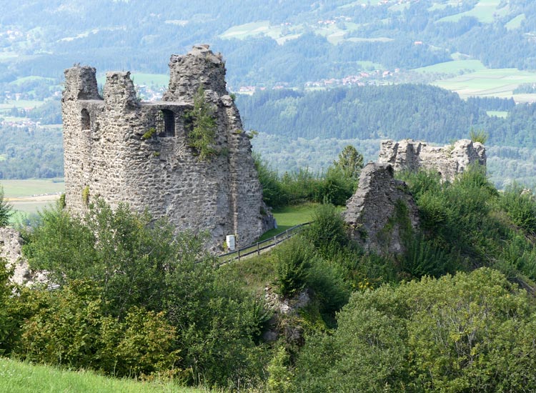 Ortenburg, von der Marhube aus gesehen